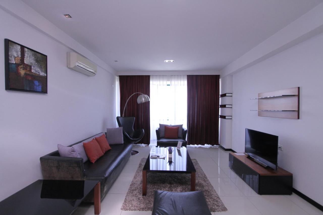 קוטה קינבלו Likas Square - Kk Apartment Suite מראה חיצוני תמונה