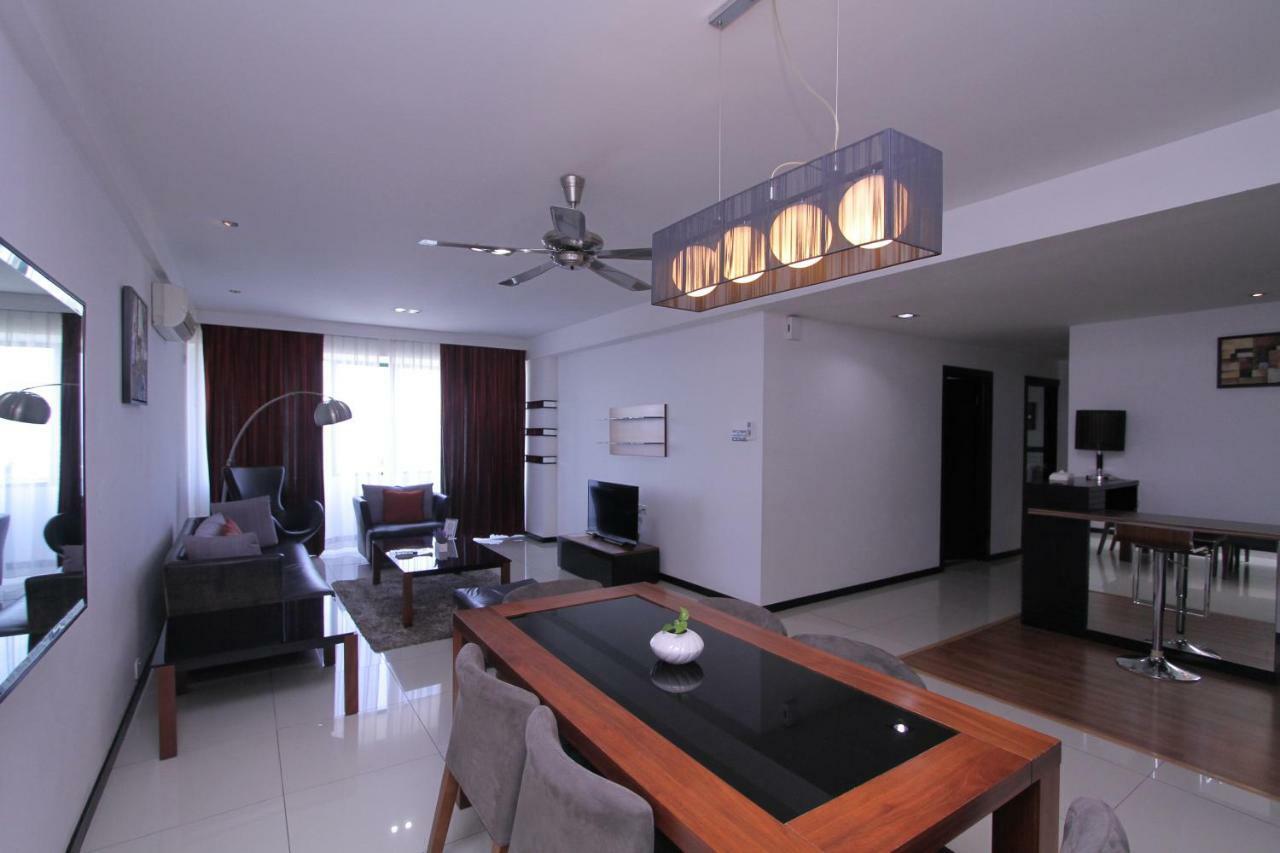 קוטה קינבלו Likas Square - Kk Apartment Suite מראה חיצוני תמונה