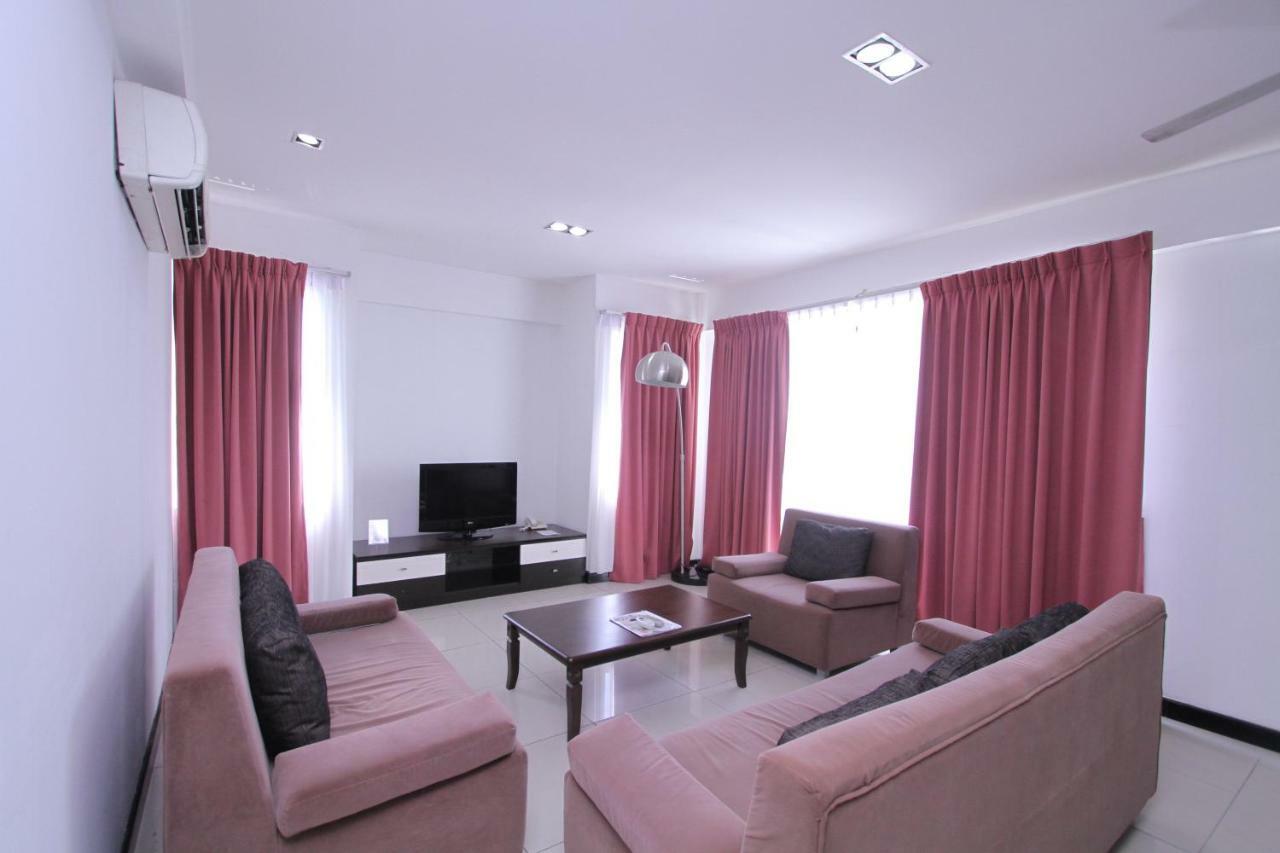 קוטה קינבלו Likas Square - Kk Apartment Suite מראה חיצוני תמונה