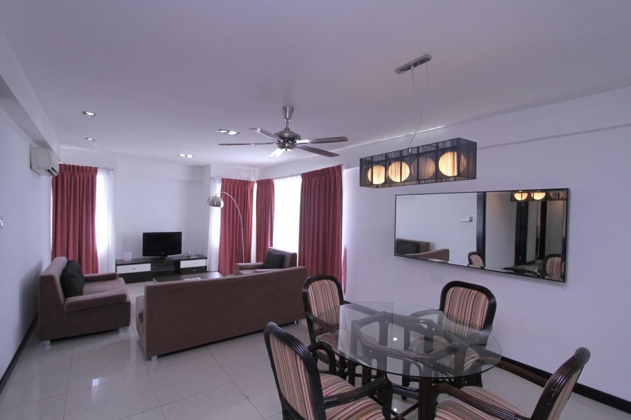 קוטה קינבלו Likas Square - Kk Apartment Suite מראה חיצוני תמונה